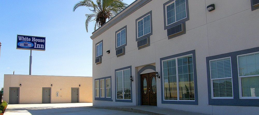 Hotel Dilley Grand Exterior foto